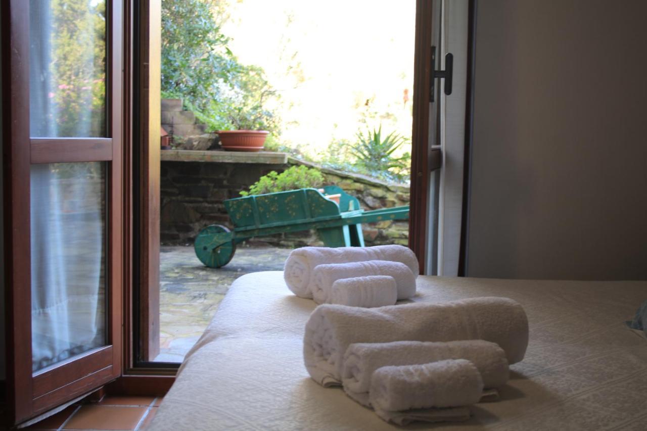 B&B Sa Serra Stintino Bagian luar foto